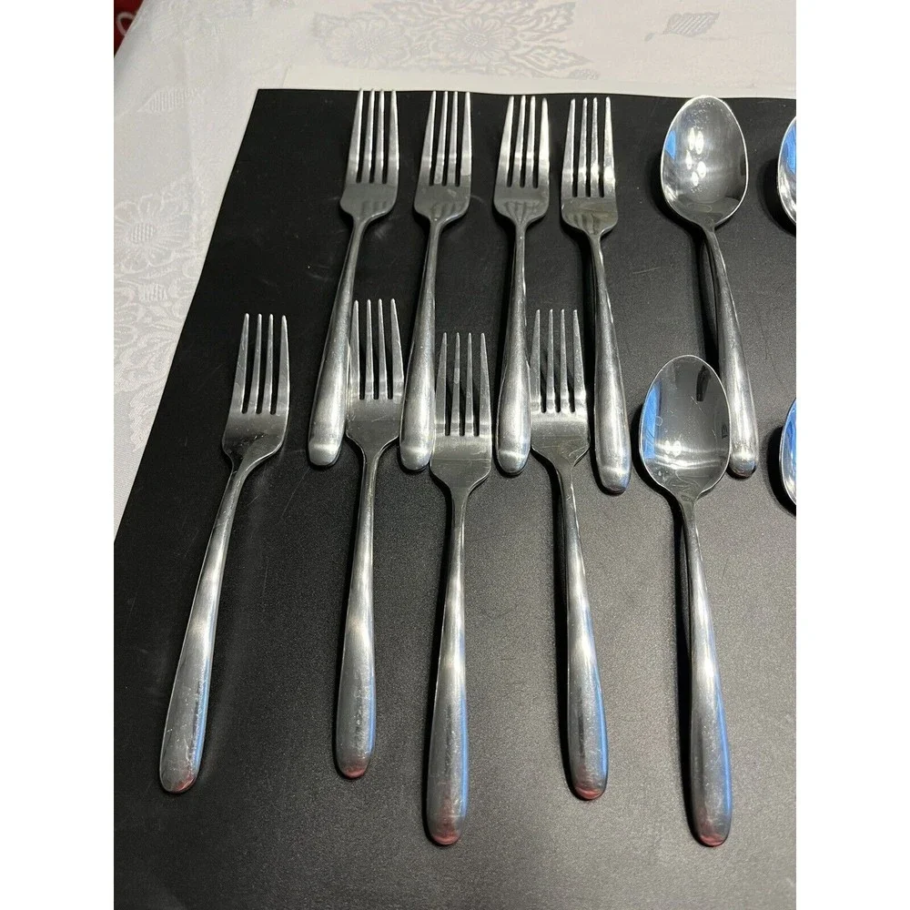 20pc Stainless Flatware Set 5pc Serving Set for 4